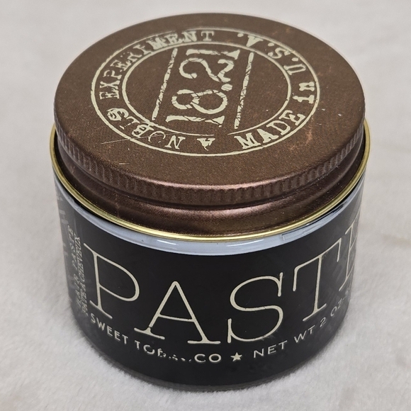 18.21 Man Made Hair Styling Paste Sweet Tobacco 2 oz - Picture 1 of 12